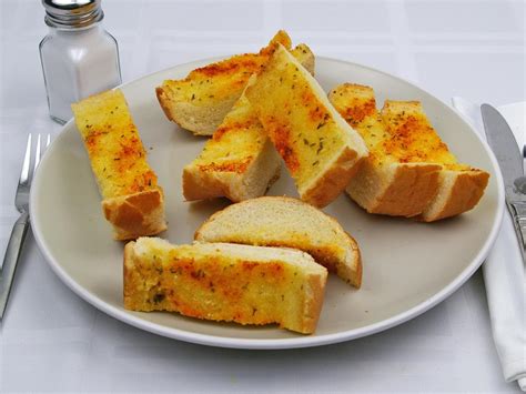 How many calories are in garlic bread - calories, carbs, nutrition